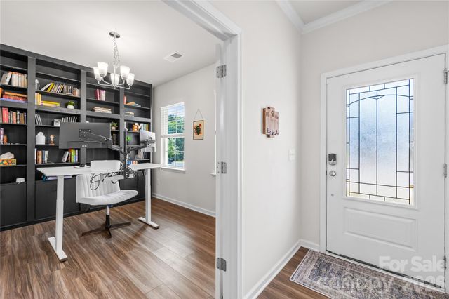 12111 Bishop Castle Drive, Charlotte, NC 28273