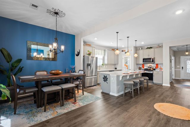 2532 Brescia St., Myrtle Beach, SC 29579