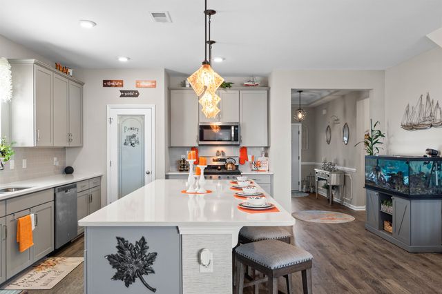 2532 Brescia St., Myrtle Beach, SC 29579