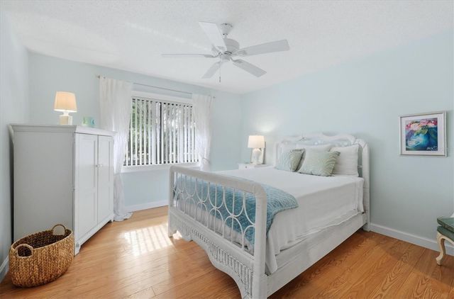 5765 GARDENS DRIVE, Sarasota, FL 34243