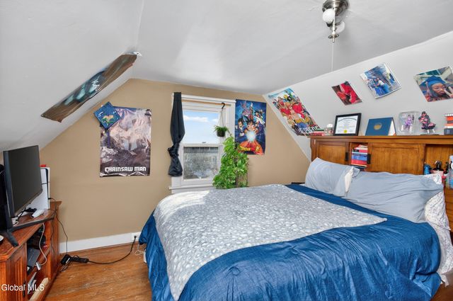 1096 Waverly Place, Schenectady, NY 12308