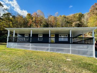 713 West 10th Street, Big Stone Gap, VA 24219