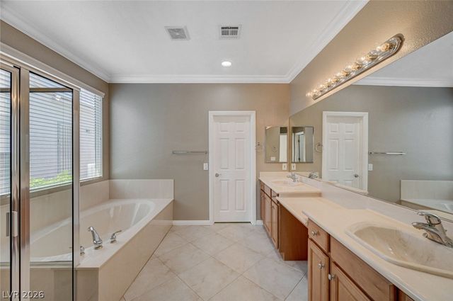 10227 Donde Avenue, Las Vegas, NV 89135