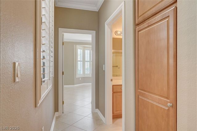 10227 Donde Avenue, Las Vegas, NV 89135