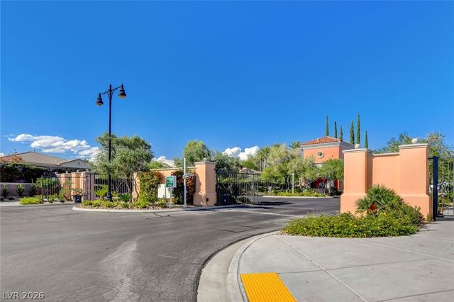 10227 Donde Avenue, Las Vegas, NV 89135