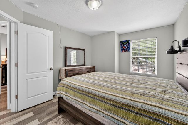 618 SOMERSTONE DRIVE, Valrico, FL 33594
