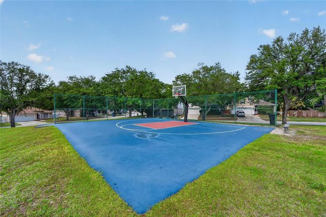 618 SOMERSTONE DRIVE, Valrico, FL 33594