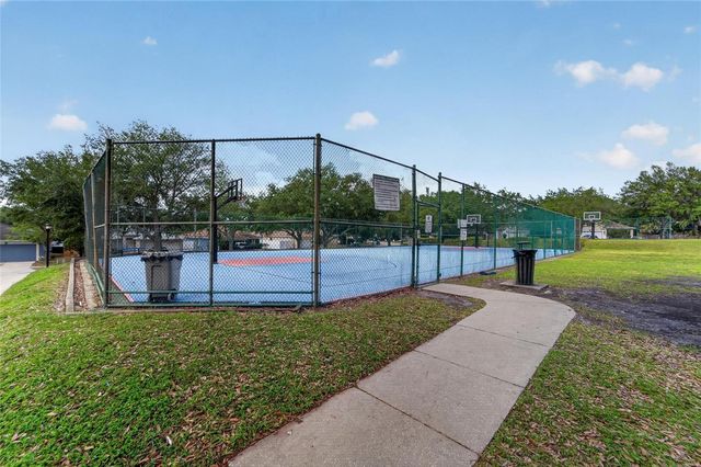 618 SOMERSTONE DRIVE, Valrico, FL 33594