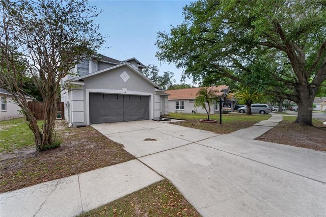 618 SOMERSTONE DRIVE, Valrico, FL 33594