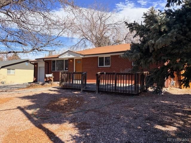 334 Empire Street, Aurora, CO 80010