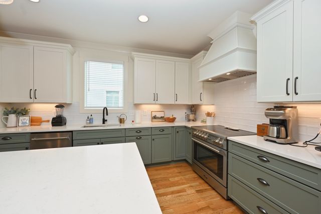 405B S 10th St, Nashville, TN 37206