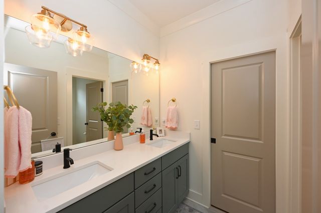 405B S 10th St, Nashville, TN 37206