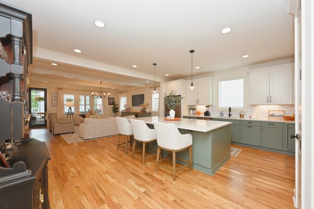 405B S 10th St, Nashville, TN 37206