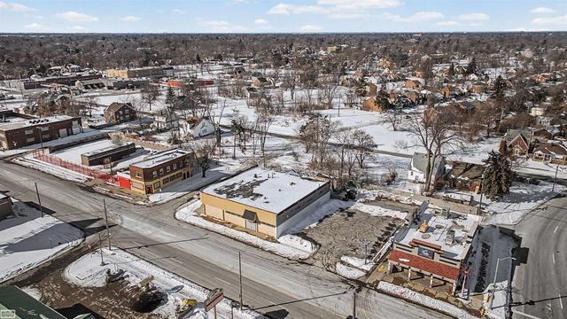 14701 Harper Avenue, Detroit, MI 48224