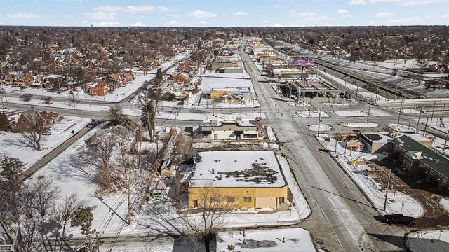 14701 Harper Avenue, Detroit, MI 48224