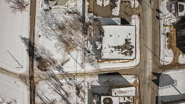 14701 Harper Avenue, Detroit, MI 48224