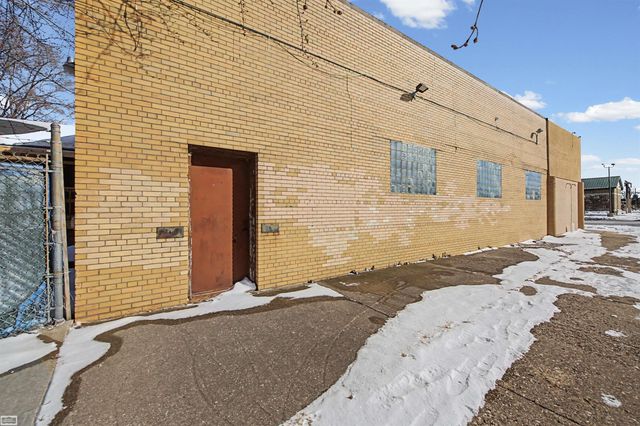 14701 Harper Avenue, Detroit, MI 48224