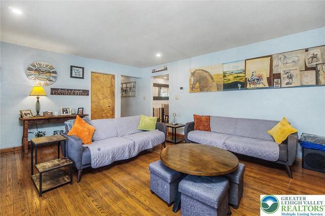 20 Serfass Lane, Lower Towamensing Tp, PA 18071