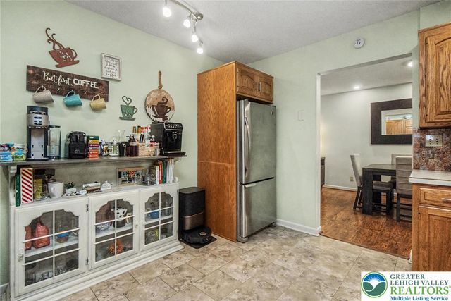 20 Serfass Lane, Lower Towamensing Tp, PA 18071