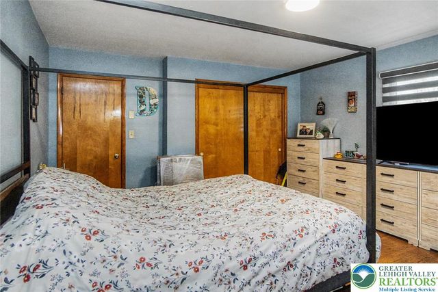 20 Serfass Lane, Lower Towamensing Tp, PA 18071