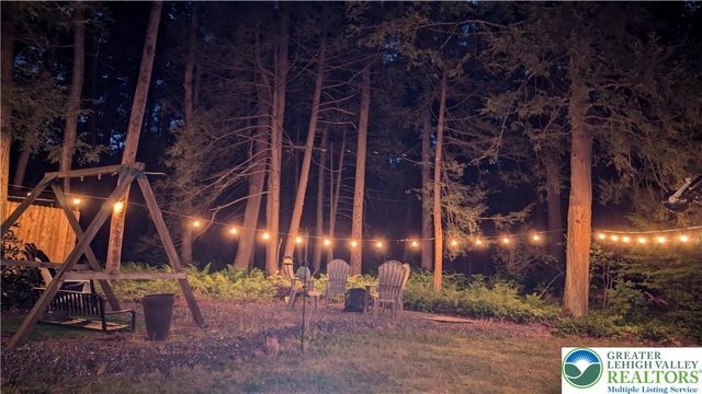 20 Serfass Lane, Lower Towamensing Tp, PA 18071