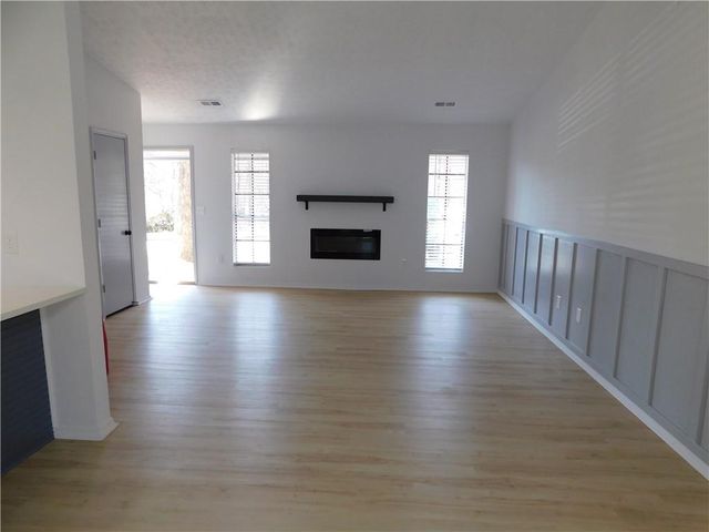 5676 Marbut Road, Lithonia, GA 30058