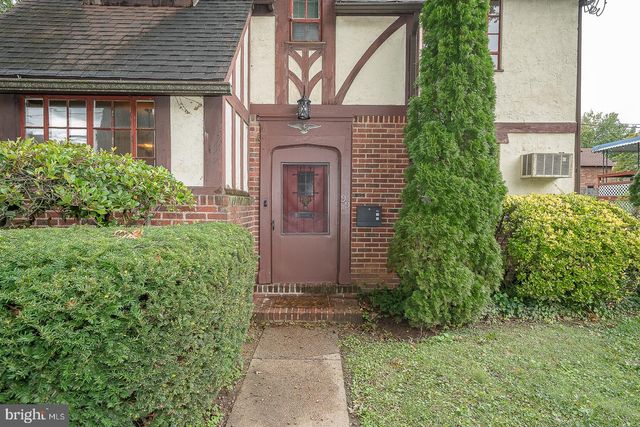 99 W GREENWOOD AVE, Lansdowne, PA 19050