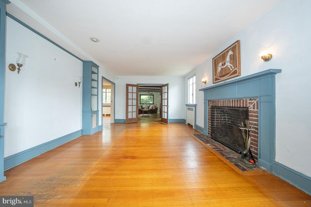 99 W GREENWOOD AVE, Lansdowne, PA 19050