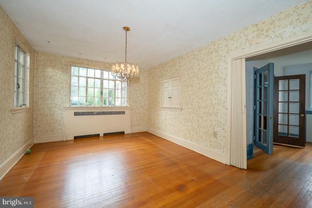 99 W GREENWOOD AVE, Lansdowne, PA 19050