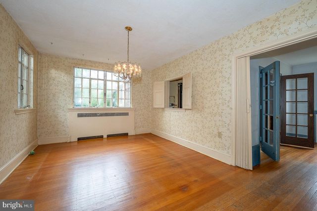99 W GREENWOOD AVE, Lansdowne, PA 19050