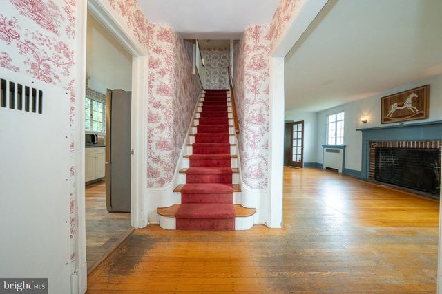 99 W GREENWOOD AVE, Lansdowne, PA 19050
