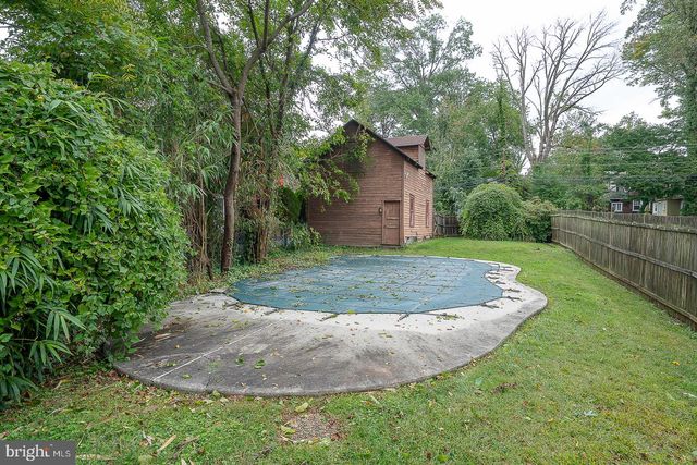 99 W GREENWOOD AVE, Lansdowne, PA 19050
