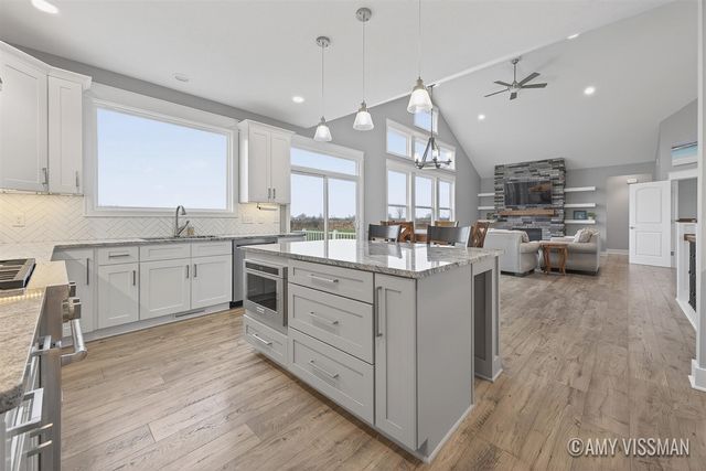 3822 Cherry Blossom Drive, Ada, MI 49301