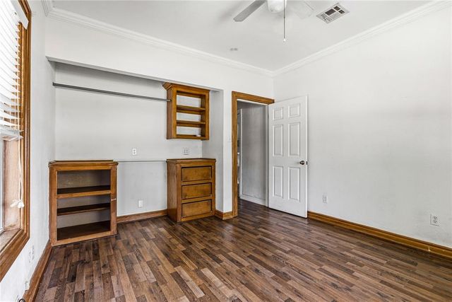 407 W 1st Street, Edmond, OK 73003