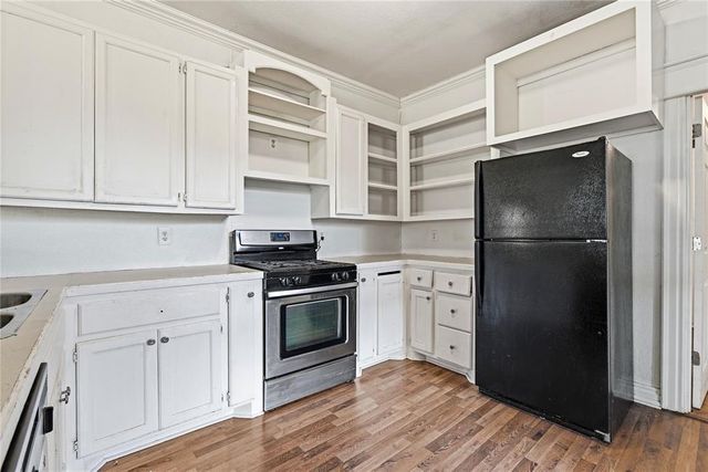 407 W 1st Street, Edmond, OK 73003