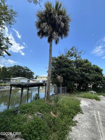 165 Lewis Street, Edgewater, FL 32141