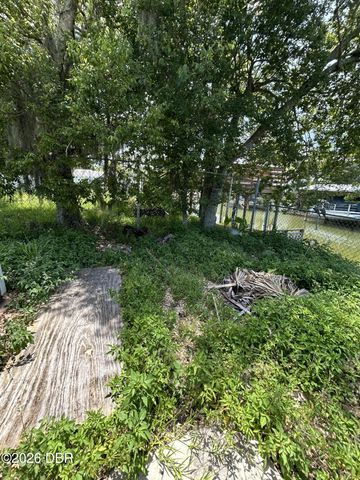 165 Lewis Street, Edgewater, FL 32141