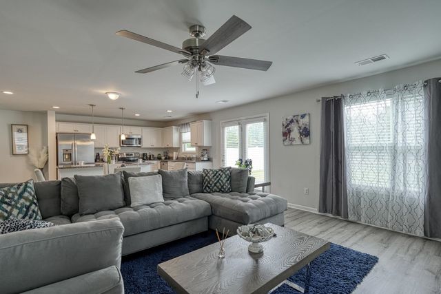 454 Grantham Court, Spartanburg, SC 29303
