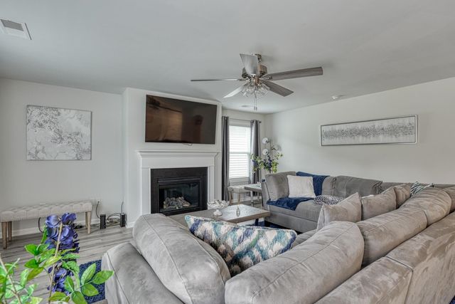 454 Grantham Court, Spartanburg, SC 29303