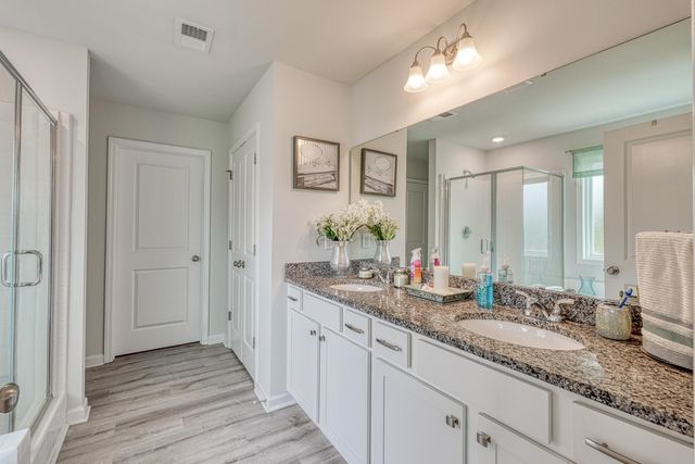 454 Grantham Court, Spartanburg, SC 29303