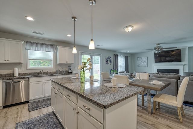 454 Grantham Court, Spartanburg, SC 29303
