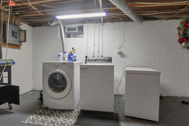 1889 Slaton Court, Columbus, OH 43235