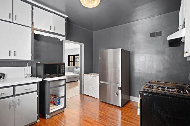 3806 Washington AVENUE, Racine, WI 53405