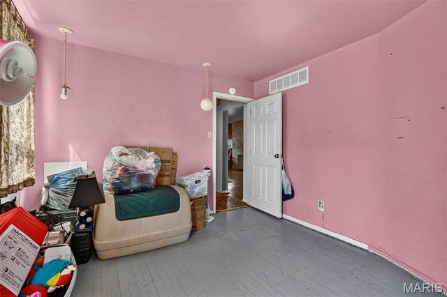 4546 Varrelmann Avenue, St Louis, MO 63116