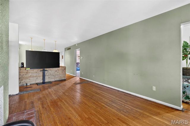 4546 Varrelmann Avenue, St Louis, MO 63116