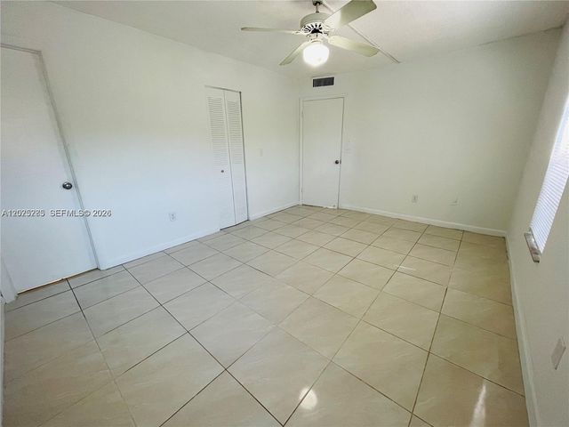 2800 NW 56th Ave G207, Lauderhill, FL 33313