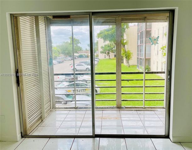 2800 NW 56th Ave G207, Lauderhill, FL 33313