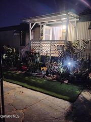 1304 E Avenue I 8, Lancaster, CA 93535