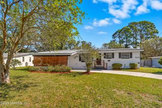 8043 NARANJA Drive W, Jacksonville, FL 32217