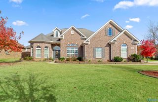 120 Thorn Creek Drive, Harvest, AL 35749